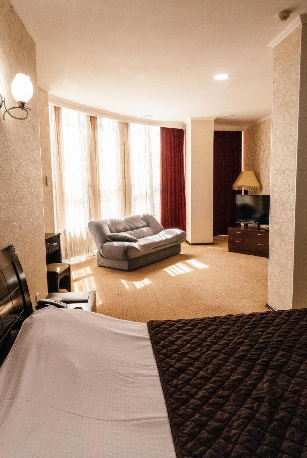 Golden Palace Aktau  Exterior photo