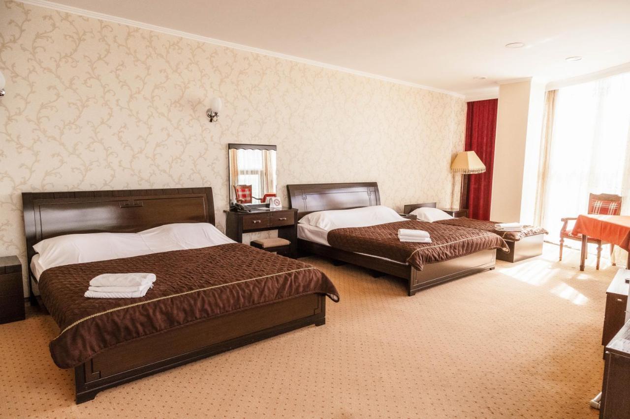 Golden Palace Aktau  Exterior photo
